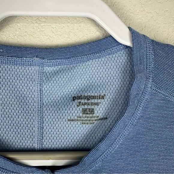 Patagonia Blue Long Sleeve Capilene Henley Size Large - Picture 4 of 5